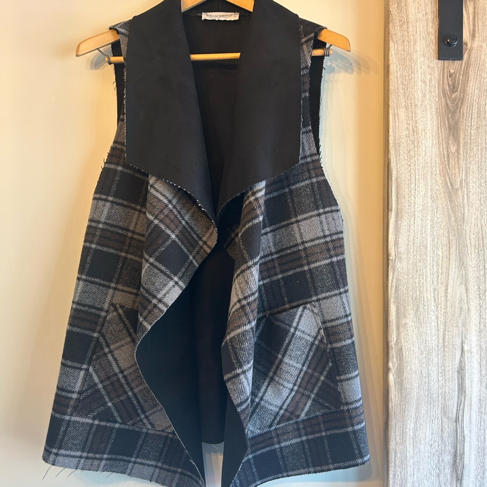 Rinascimento Black and Gray Plaid Vest